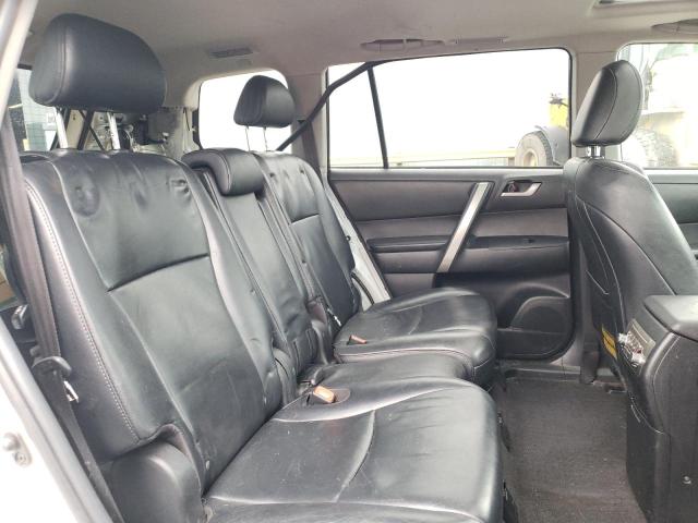 Photo 6 from auction – 2013 TOYOTA HIGHLANDER with VIN 5TDBK3EH5DS209790