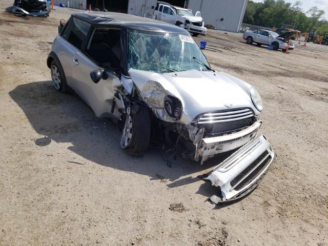 Photo 9 from auction – 2006 MINI COOPER with VIN WMWRC33506TK66193
