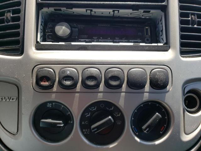 Photo 9 from auction – 2005 FORD ESCAPE LIM with VIN 1FMYU94105KC93968