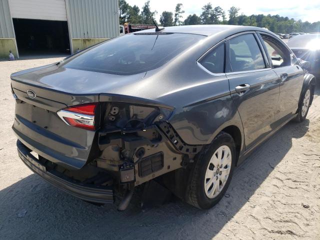 Photo 4 from auction – 2019 FORD FUSION S with VIN 3FA6P0G70KR281170