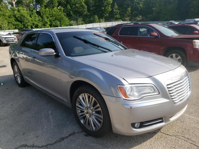 CHRYSLER 300 2014 with VIN 2C3CCARG8EH157695 - Photo from auction