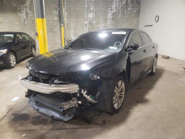 Photo 2 from auction – 2015 CHRYSLER 200 LIMITE with VIN 1C3CCCAB9FN582699