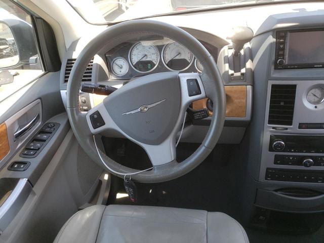 Photo 9 from auction – 2008 CHRYSLER TOWN & COU with VIN 2A8HR64X08R689616