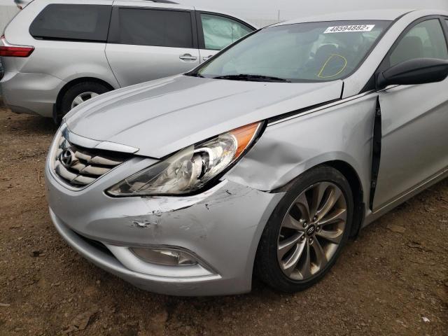 Photo 9 from auction – 2011 HYUNDAI SONATA SE with VIN 5NPEC4AC2BH125293
