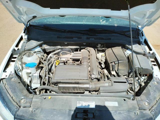 Photo 7 from auction – 2017 VOLKSWAGEN JETTA SE with VIN 3VWDB7AJ7HM359847