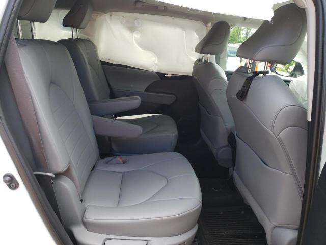 Photo 6 from auction – 2021 TOYOTA HIGHLANDER with VIN 5TDHZRBH8MS552381
