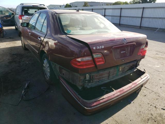 Photo 3 from auction – 2001 MERCEDES-BENZ E 320 with VIN WDBJF65J71B355470