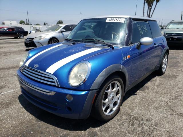 Photo 2 from auction – 2006 MINI COOPER with VIN WMWRC33576TJ79374