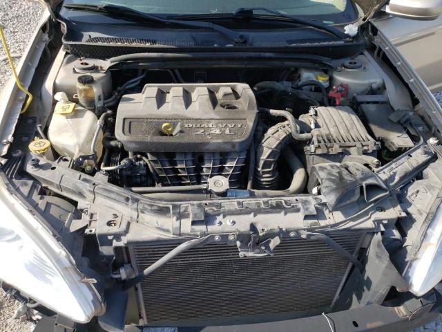 Photo 7 from auction – 2013 CHRYSLER 200 TOURIN with VIN 1C3CCBBB4DN580252