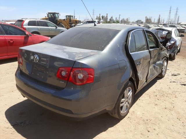 Photo 4 from auction – 2007 VOLKSWAGEN JETTA WOLF with VIN 3VWEF71K27M143176