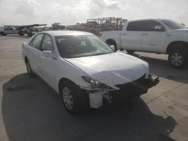 TOYOTA CAMRY LE 2005 with VIN 4T1BE32KX5U017961 - Photo from auction