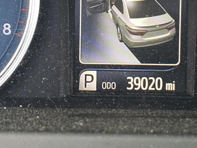 Photo 8 from auction – 2017 TOYOTA CAMRY with VIN 4T1BF1FK6HU764263