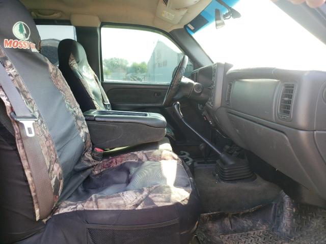Photo 5 from auction – 2003 CHEVROLET SILVERADO with VIN 1GCHK29123E233423