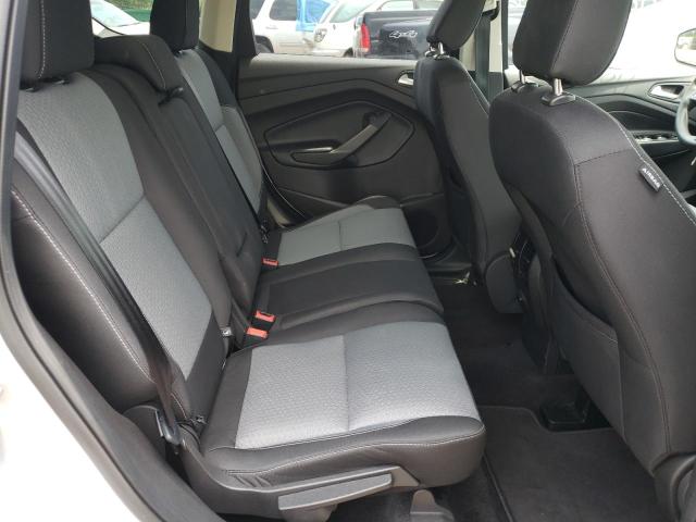 Photo 6 from auction – 2019 FORD ESCAPE SE with VIN 1FMCU9GD7KUA78071