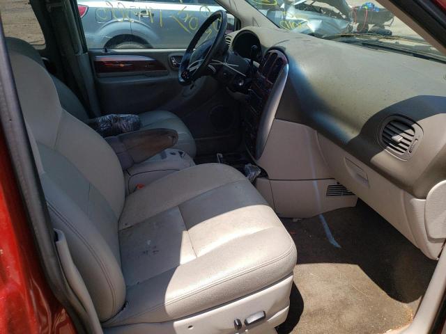 Photo 5 from auction – 2005 CHRYSLER TOWN & COU with VIN 2C8GP64L35R333855