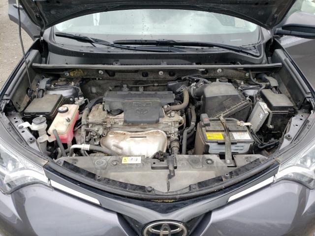 Photo 7 from auction – 2017 TOYOTA RAV4 LE with VIN JTMBFREV9HJ105884
