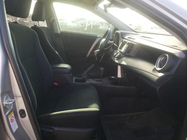Photo 5 from auction – 2018 TOYOTA RAV4 LE with VIN 2T3ZFREV2JW523113
