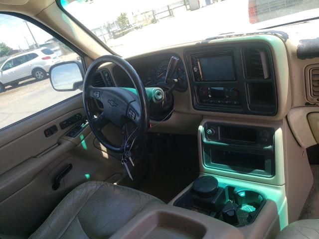 Photo 9 from auction – 2004 CHEVROLET SUBURBAN K with VIN 3GNFK16T04G193755