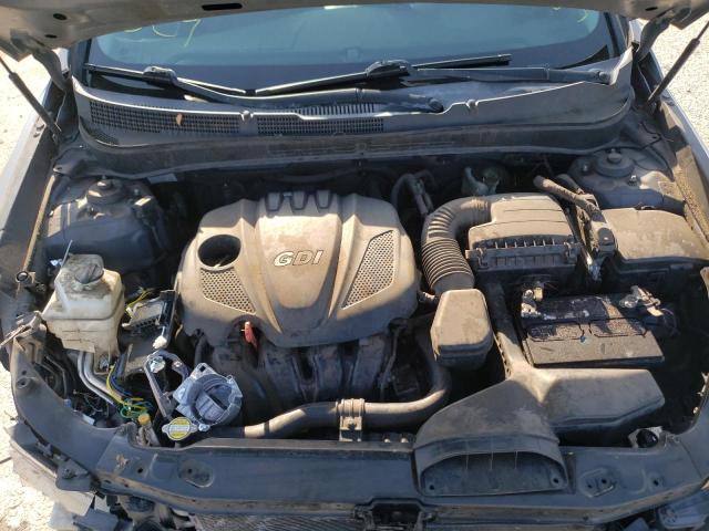 Photo 7 from auction – 2011 HYUNDAI SONATA SE with VIN 5NPEC4AC2BH026313