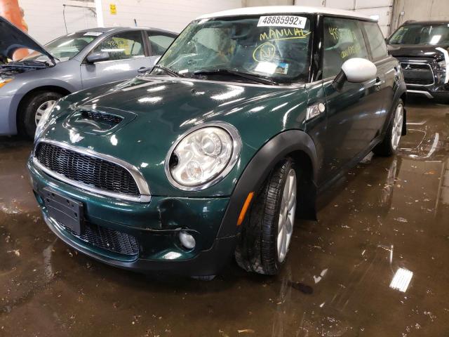 Photo 2 from auction – 2010 MINI COOPER S with VIN WMWMF7C57ATX41565