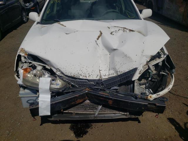 Photo 9 from auction – 2003 TOYOTA CAMRY with VIN 4T1BE32K83U208159