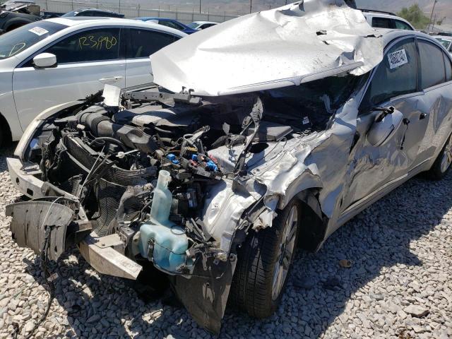 Photo 10 from auction – 2011 HYUNDAI GENESIS 4. with VIN KMHGC4DF2BU129019