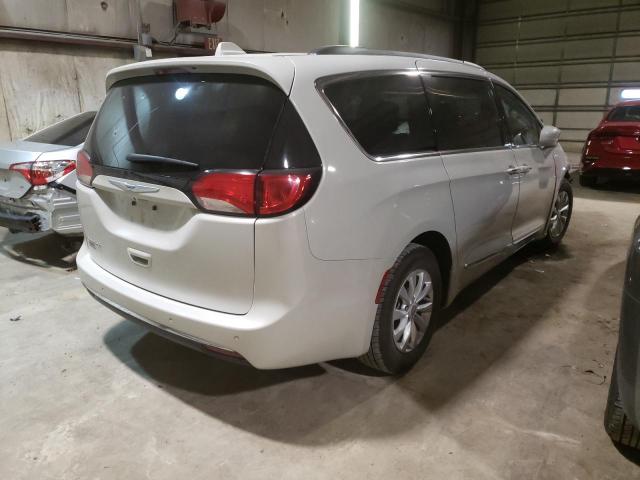 Photo 4 from auction – 2017 CHRYSLER PACIFICA T with VIN 2C4RC1BG9HR598928