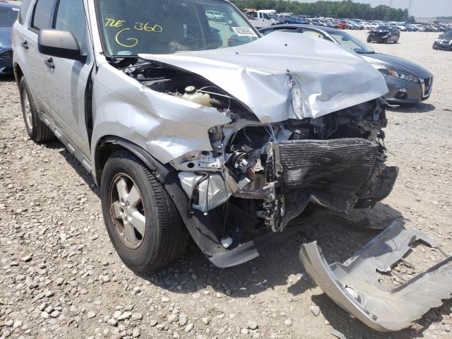 Photo 9 from auction – 2010 FORD ESCAPE XLT with VIN 1FMCU0DG6AKB52715