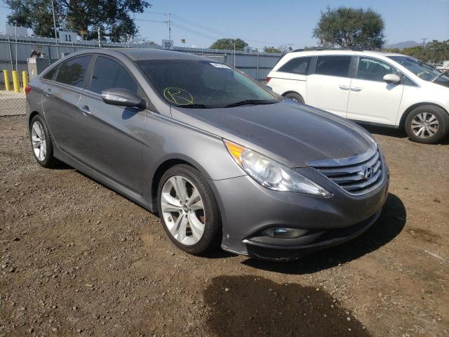 HYUNDAI SONATA SE 2014 with VIN 5NPEC4AC0EH832588 - Photo from auction