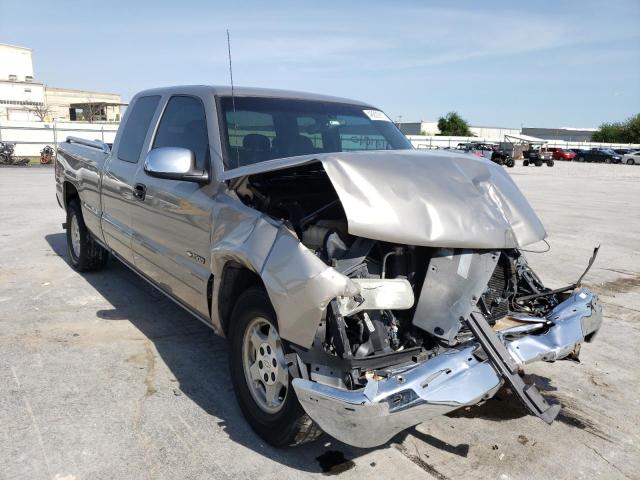CHEVROLET silverado 2001 with VIN 2GCEC19T711246968 - Photo from auction
