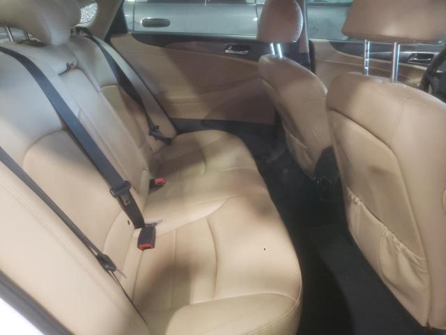 Photo 6 from auction – 2013 HYUNDAI SONATA HYB with VIN KMHEC4A43DA079844