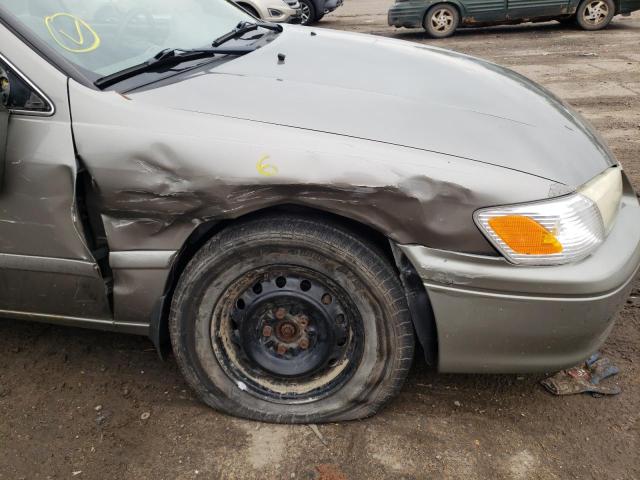 Photo 9 from auction – 2001 TOYOTA CAMRY with VIN 4T1BG22K01U025582