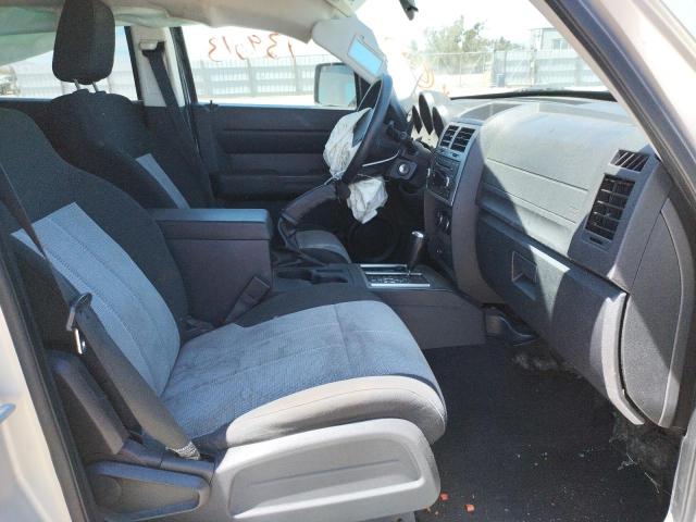 Photo 5 from auction – 2007 DODGE NITRO SXT with VIN 1D8GU28K57W616354