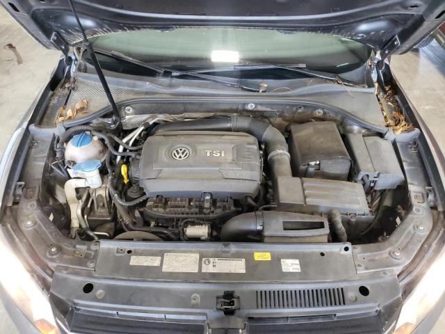 Photo 7 from auction – 2014 VOLKSWAGEN PASSAT S with VIN 1VWAT7A3XEC033359