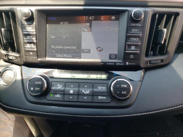 Photo 9 from auction – 2018 TOYOTA RAV4 with VIN JTMRFREV4JD235039