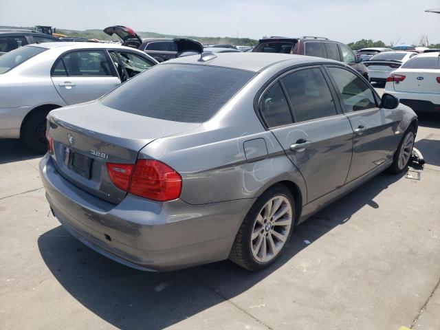 Photo 4 from auction – 2011 BMW 328 I with VIN WBAPH7C58BE681082