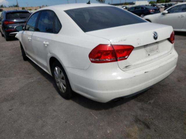 Photo 3 from auction – 2012 VOLKSWAGEN PASSAT S with VIN 1VWAP7A32CC082203