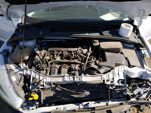 Photo 7 from auction – 2017 FORD FOCUS SE with VIN 1FADP3K25HL246426