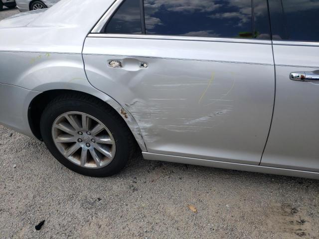 Photo 9 from auction – 2012 CHRYSLER 300 LIMITE with VIN 2C3CCACG5CH288525