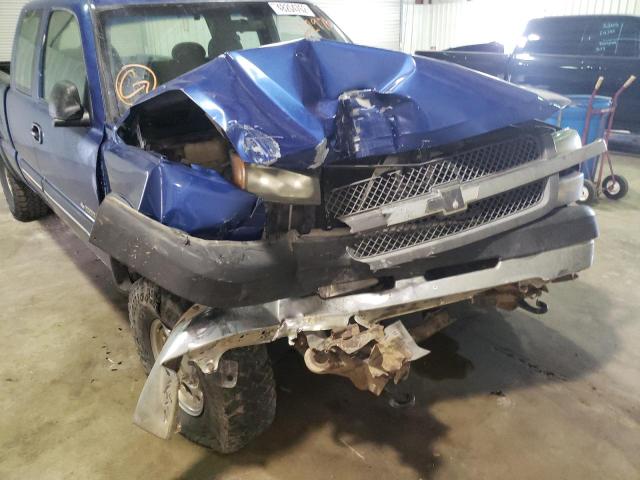 Photo 9 from auction – 2004 CHEVROLET 2500 with VIN 1GCHK29UX4E212976