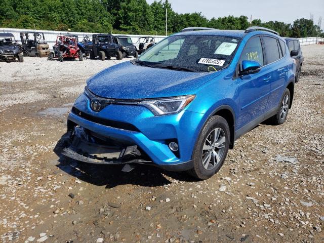 Photo 2 from auction – 2017 TOYOTA RAV4 XLE with VIN 2T3WFREV8HW402938