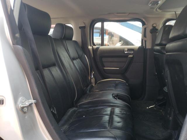Photo 6 from auction – 2006 HUMMER H3 with VIN 5GTDN136268235317