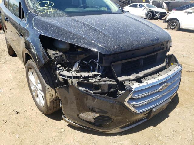 Photo 9 from auction – 2018 FORD ESCAPE SE with VIN 1FMCU0GD7JUC60475