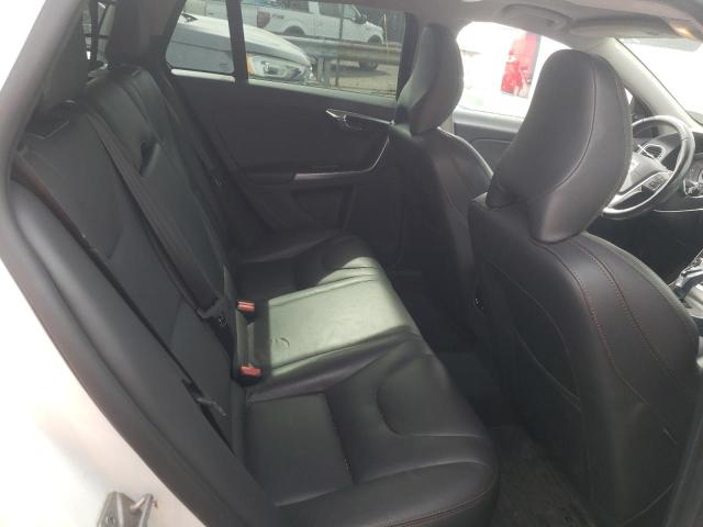 Photo 6 from auction – 2016 VOLVO V60 CROSS with VIN YV4612HM4G1011479