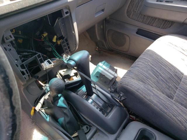 Photo 9 from auction – 2000 NISSAN FRONTIER C with VIN 1N6ED27Y6YC353447