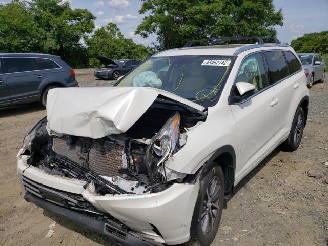 Photo 2 from auction – 2018 TOYOTA HIGHLANDER with VIN 5TDJZRFH9JS560514