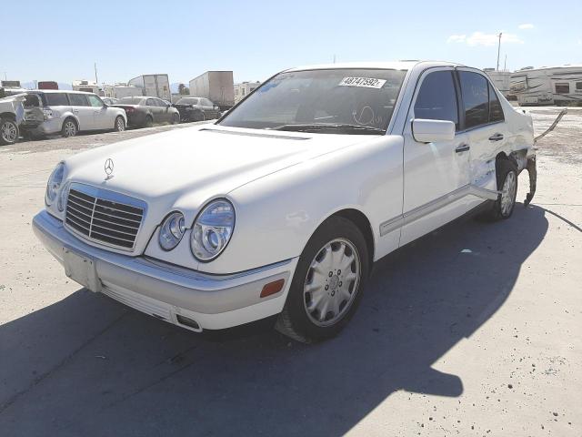 Photo 2 from auction – 1996 MERCEDES-BENZ E 320 with VIN WDBJF55F0TJ016838
