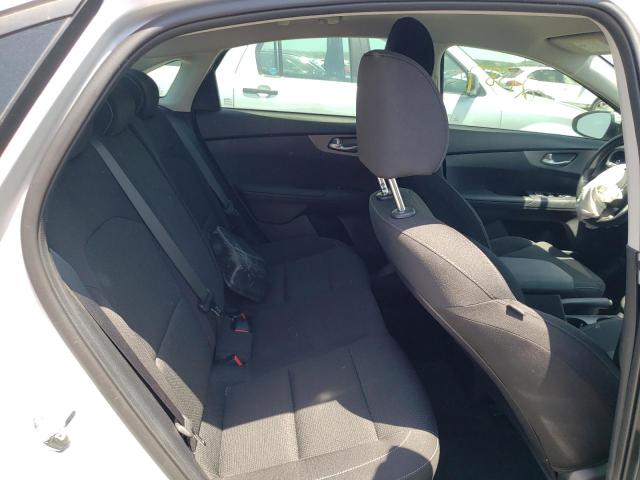 Photo 6 from auction – 2021 KIA FORTE FE with VIN 3KPF24AD0ME390382
