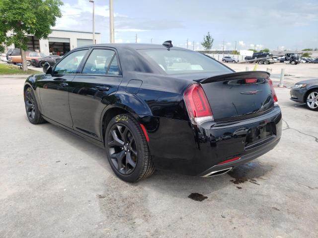 Photo 3 from auction – 2021 CHRYSLER 300 S with VIN 2C3CCABT2MH673525