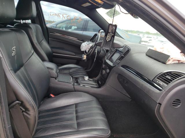 Photo 5 from auction – 2019 CHRYSLER 300 S with VIN 2C3CCAGG7KH648631